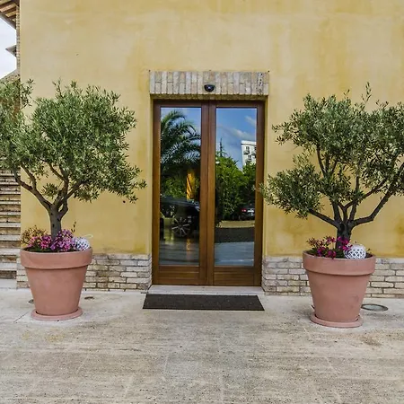 寇德戴尔索雷乡村酒店 3* Campolungo